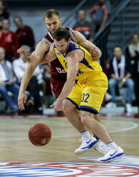 道防线进行 道防线进行